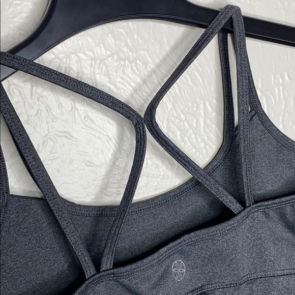 GAIAM Gray Sports Bra Medium - Picture 9 of 13